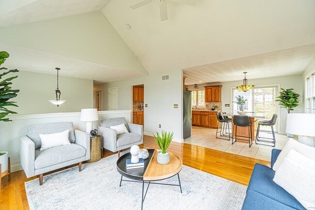 property at 32 Waltham St