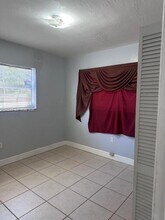 3723 NW 23rd Ave in Miami, FL - Building Photo - Building Photo