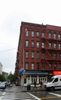 2162-2168 Frederick Douglass Blvd in New York, NY - Foto de edificio - Building Photo