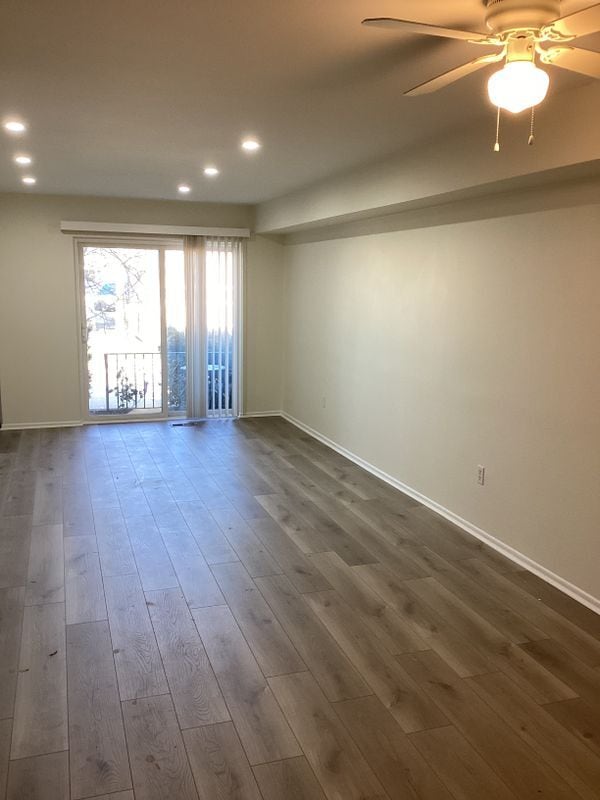 3874 Linden Ave in Philadelphia, PA - Building Photo - Building Photo