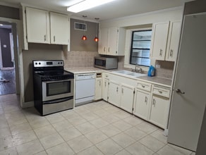 118 N Attaway St in Shreveport, LA - Building Photo - Building Photo