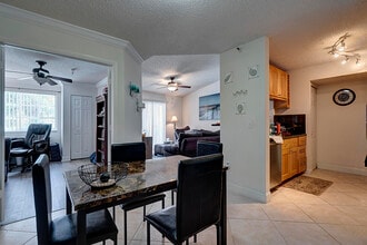 103 Yacht Club Way in Hypoluxo, FL - Building Photo - Building Photo