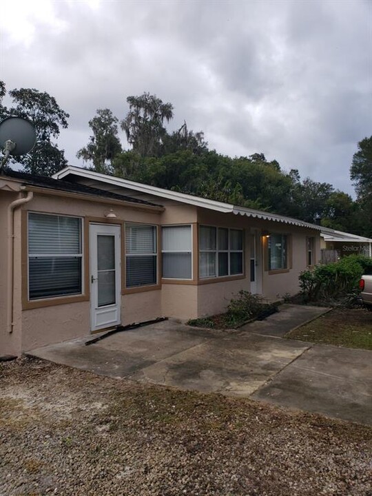 610 Howard Ave in Orange City, FL - Building Photo