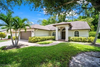 2124 Piccadilly Circus in Naples, FL - Building Photo - Building Photo