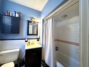 73 Charles St, Unit 2 in Boston, MA - Building Photo - Building Photo