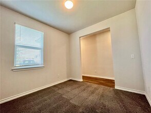 704 Long Run in Liberty Hill, TX - Building Photo - Building Photo