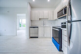 408 Dundas St S in Cambridge, ON - Building Photo - Building Photo