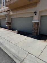 10573 Petricola St in Las Vegas, NV - Building Photo - Building Photo