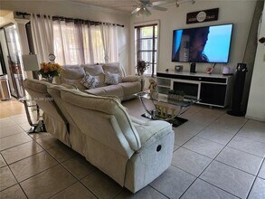 5975 SW 137th Ave in Miami, FL - Building Photo - Building Photo