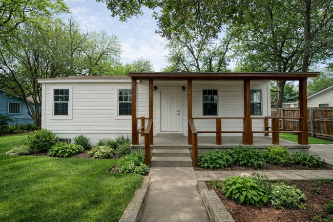 property at 4611 Milburn Ln