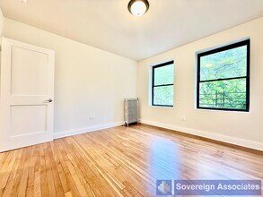 21 Fifth Avenue in Pelham, NY - Building Photo - Building Photo