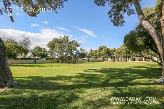 1723 E Gaylon Dr in Tempe, AZ - Building Photo - Building Photo