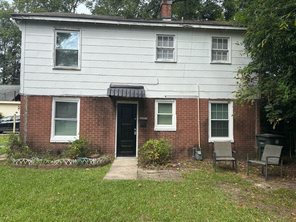 202.5 N Virginia Ave in Fayetteville, NC - Building Photo