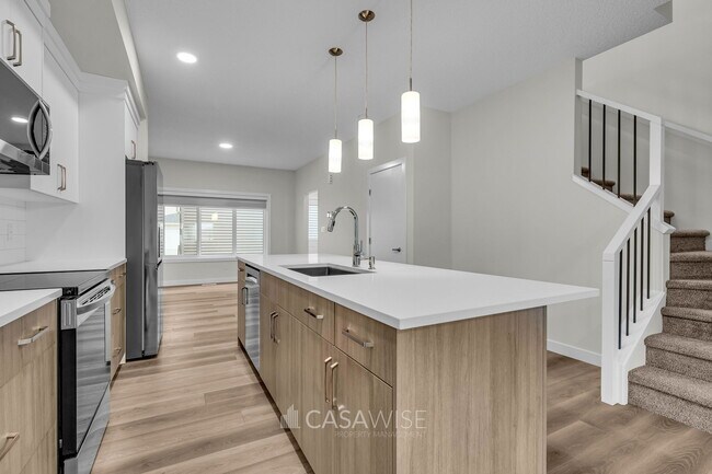 property at 1077 Berg Pl