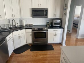 131 Coolidge Ave in Watertown, MA - Building Photo - Building Photo