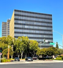 Rose Court Apartments in Campbell, CA - Building Photo - Building Photo