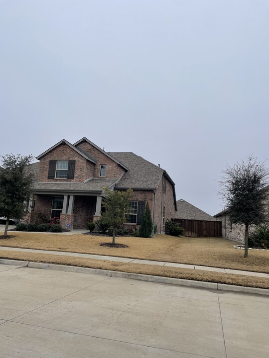 1817 Huntsman Wy in Forney, TX - Building Photo