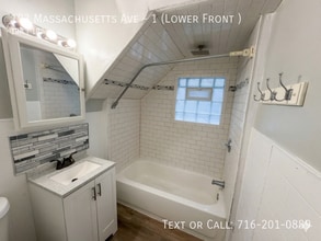193 Massachusetts Ave in Buffalo, NY - Building Photo - Building Photo