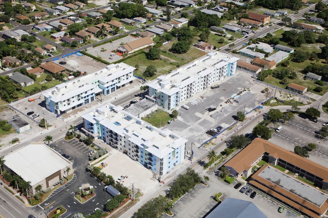 The Heart of Boynton Villages in Boynton Beach, FL - Building Photo