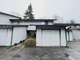 4008 S 158th St in Tukwila, WA - Building Photo