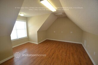 290 Baldwin Ct in Newnan, GA - Foto de edificio - Building Photo