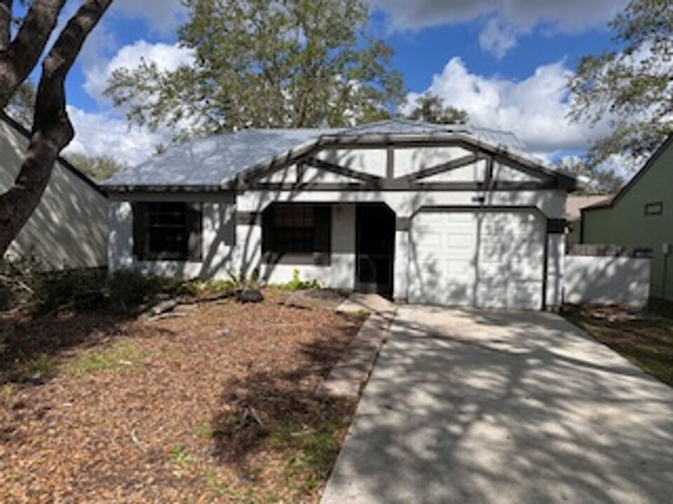 20012 Goldcup Ct in Port Charlotte, FL - Building Photo