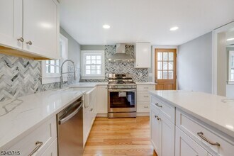 923 Central Ave in Westfield, NJ - Building Photo - Building Photo