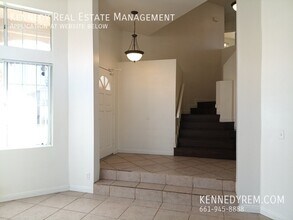 1843 E Mesa Dr in Lancaster, CA - Building Photo - Building Photo