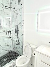 522 Wimbledon Rd NE in Atlanta, GA - Building Photo - Building Photo