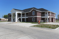 Red Oak Apartments Phase II in Brownsville, TX - Building Photo - Building Photo