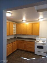 1929 Evelyn Ave in Henderson, NV - Building Photo - Building Photo