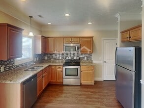 1131 Longwood Dr in Lascassas, TN - Building Photo - Building Photo
