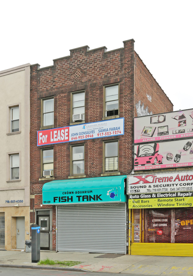 9909 Northern Blvd in Corona, NY - Building Photo - Building Photo