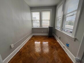 762 Forest St-Unit -3 in Kearny, NJ - Building Photo - Building Photo