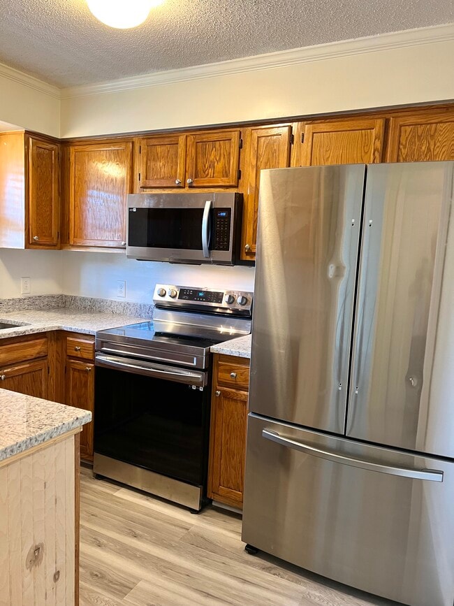 1627 Oakland Hills Way in Raleigh, NC - Building Photo - Building Photo