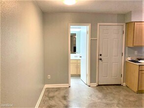 8400 Jamestown Dr-Unit -Apt 218 in Austin, TX - Building Photo - Building Photo