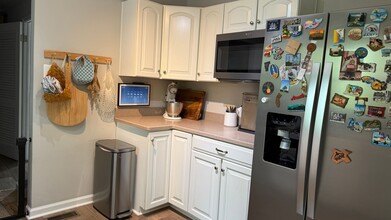 10406 Hillside Ln in Fredericksburg, VA - Building Photo - Building Photo