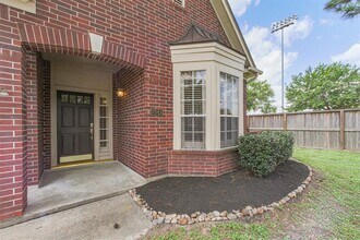7343 Hazel Cove Dr in Houston, TX - Building Photo - Building Photo