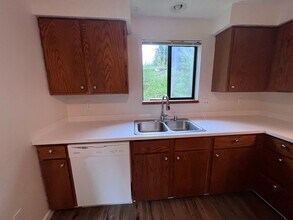 4222 Winns Hollow Ln-Unit -Unit #2 in Clinton, WA - Building Photo - Building Photo