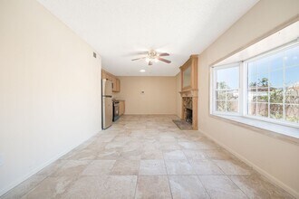 1641 Loma Ln in Chula Vista, CA - Building Photo - Building Photo