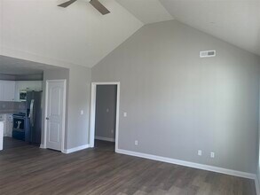 431 Cedar Run St in Bowling Green, KY - Building Photo - Building Photo