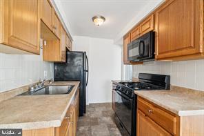 10203 E Keswick Rd in Philadelphia, PA - Building Photo - Building Photo