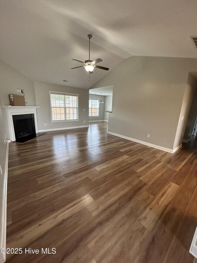 229 Merin Height Rd in Jacksonville, NC - Building Photo - Building Photo