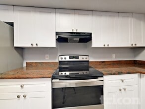 603 Ephrata Dr in Brandon, FL - Building Photo - Building Photo