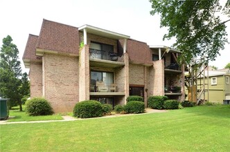 1045 Turnpike St in Beaver, PA - Building Photo - Building Photo