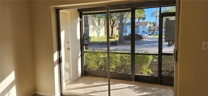 4143 NW 90th Ave in Coral Springs, FL - Building Photo - Building Photo