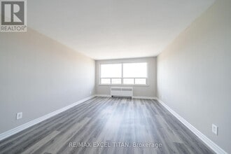 468 Ottawa St N in Hamilton, ON - Building Photo - Building Photo