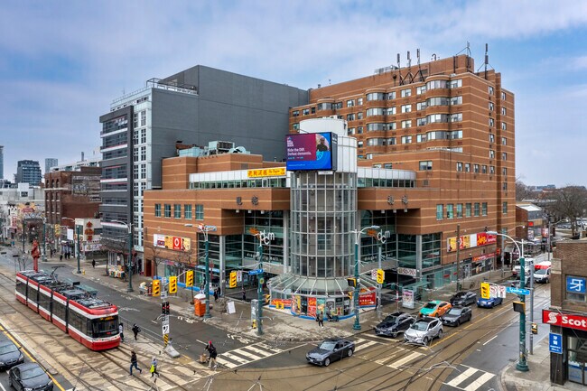 Dragon Condos in Toronto, ON - Building Photo - Building Photo