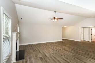 453 Charleston Pl in Villa Rica, GA - Building Photo - Building Photo