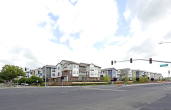 Westport Village in Dublin, CA - Foto de edificio - Building Photo